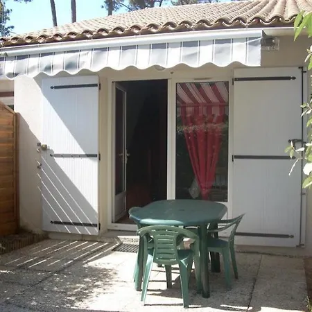 Les Bains 22